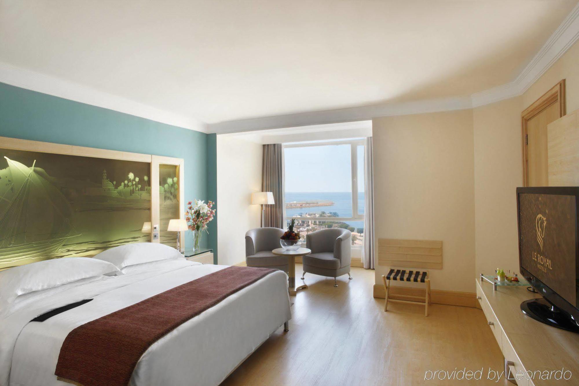 Le Royal Tower Hotel Koeweit Kamer foto